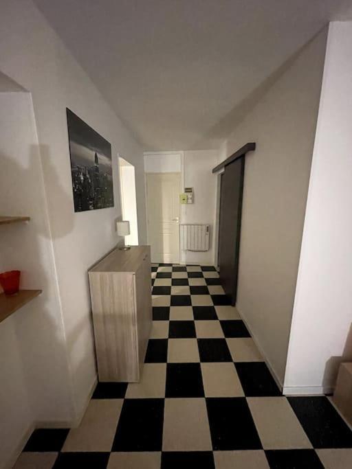 Au Parisien Apartment Ault Exterior photo